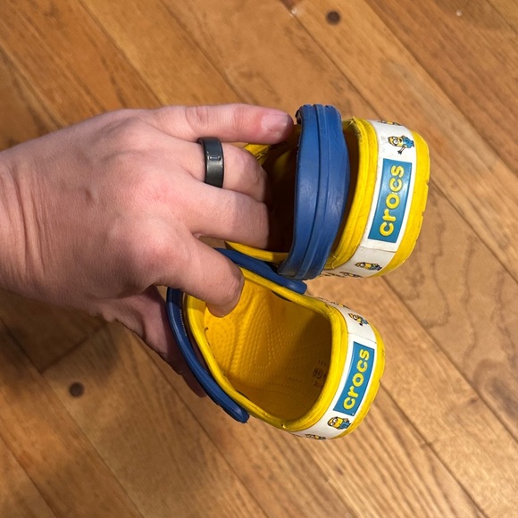 CROCS Kids Yellow and Blue Minions Sandals - Picture 4 of 4